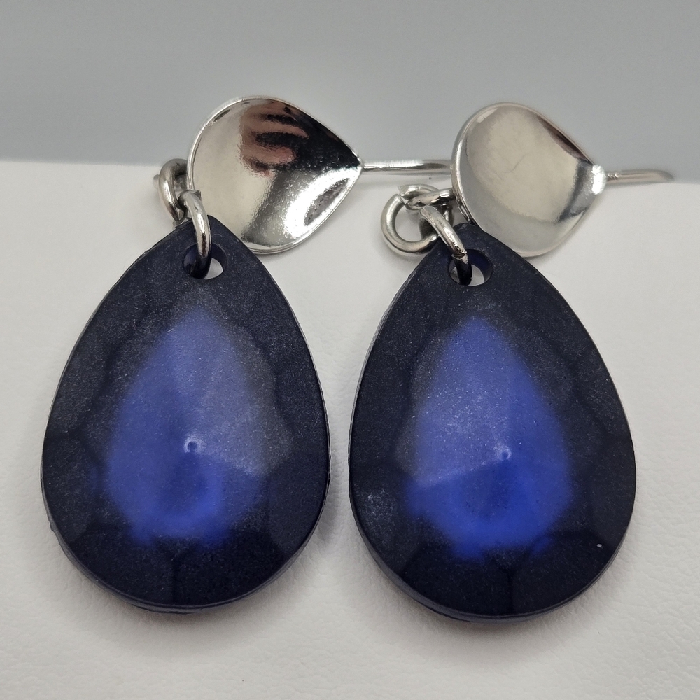 ✨2/$10✨Navy Blue Faceted Teardrop Dangle Earrings Boho Statement Modern
